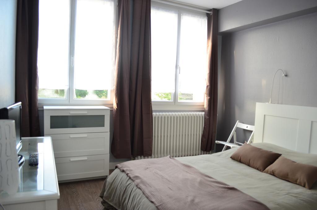 Hotel Auberge Du Lac Marcilly-sur-Tille Pokój zdjęcie