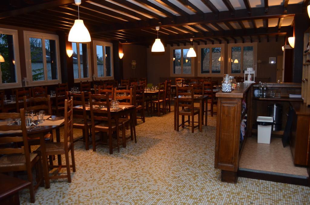 Hotel Auberge Du Lac Marcilly-sur-Tille Zewnętrze zdjęcie