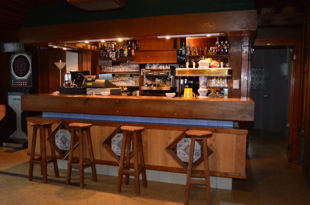 Hotel Auberge Du Lac Marcilly-sur-Tille Zewnętrze zdjęcie