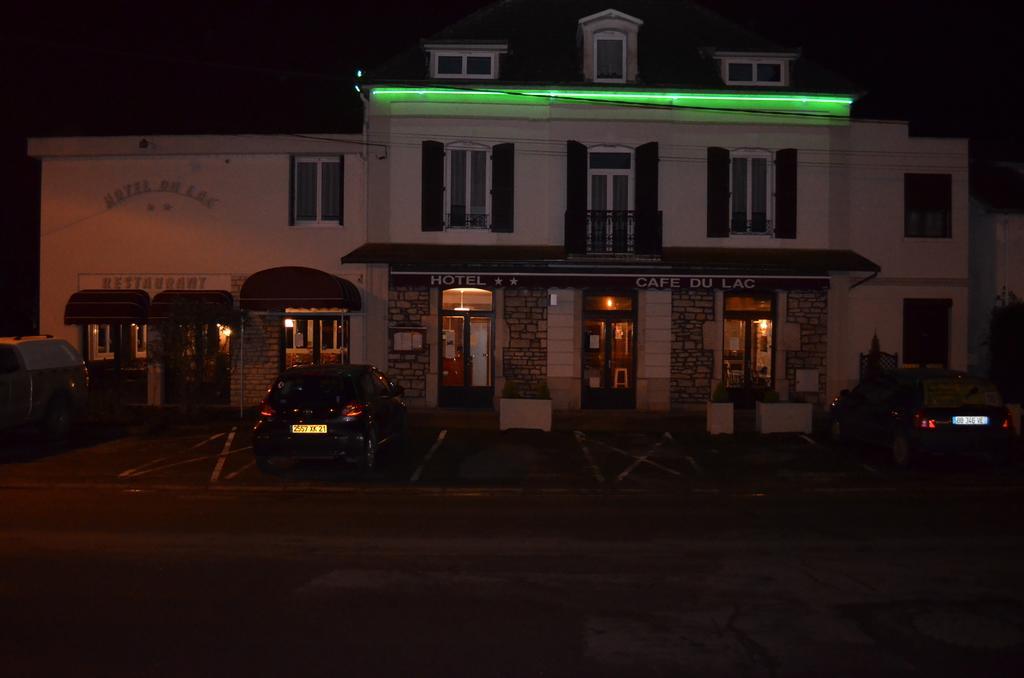 Hotel Auberge Du Lac Marcilly-sur-Tille Zewnętrze zdjęcie